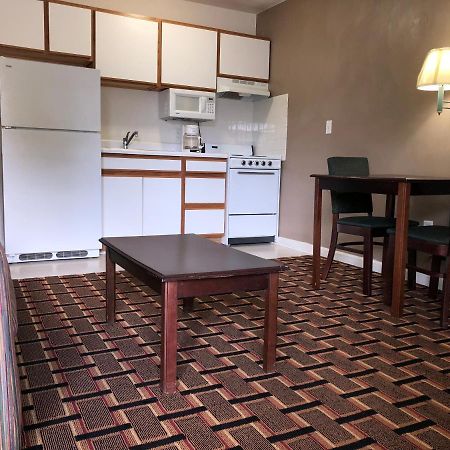 Affordable Suites Burlington Esterno foto