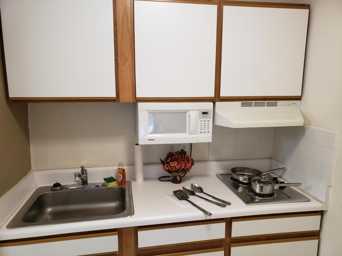 Affordable Suites Burlington Esterno foto